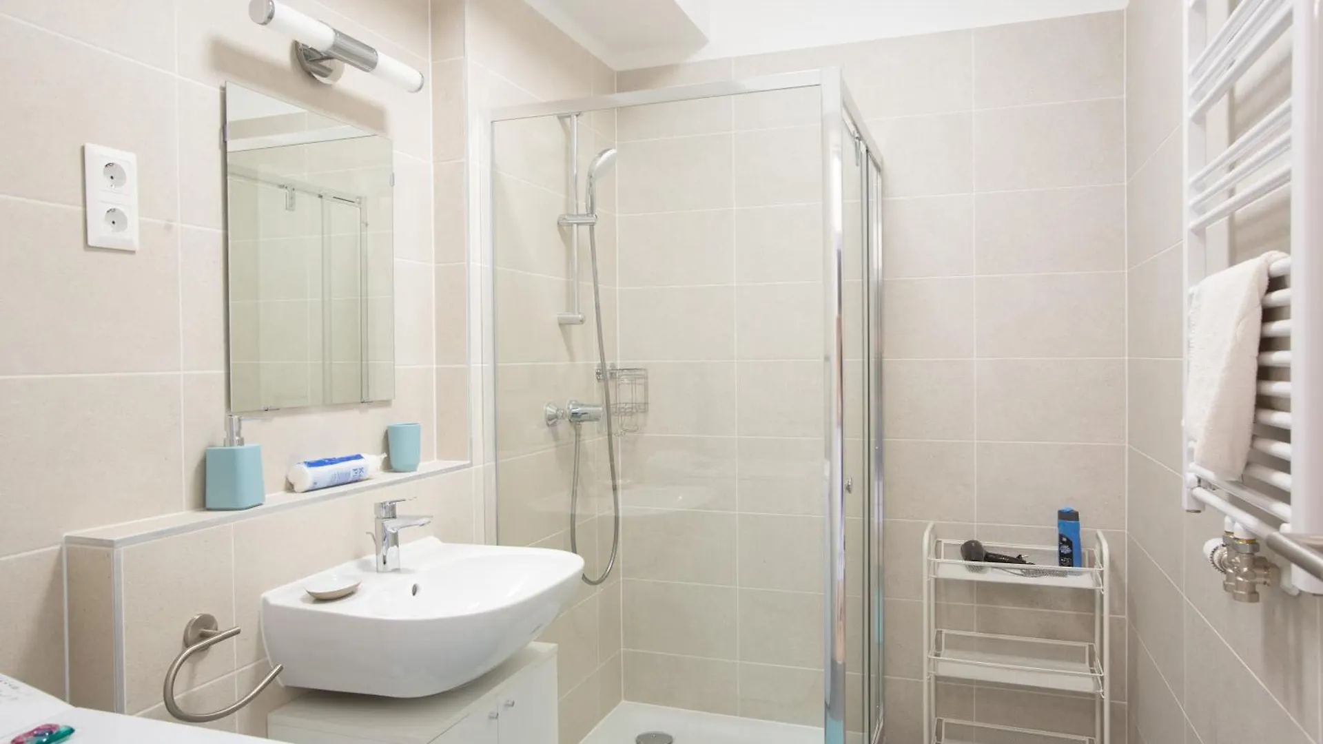 Apartment Corvin Cozy In The City Center Budapest Hungary