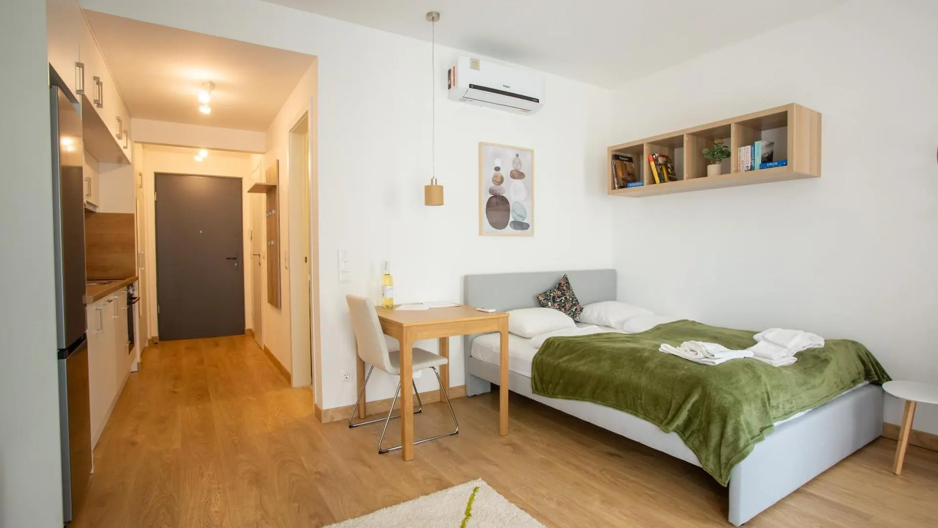 Apartment Corvin Cozy In The City Center Budapest Hungary