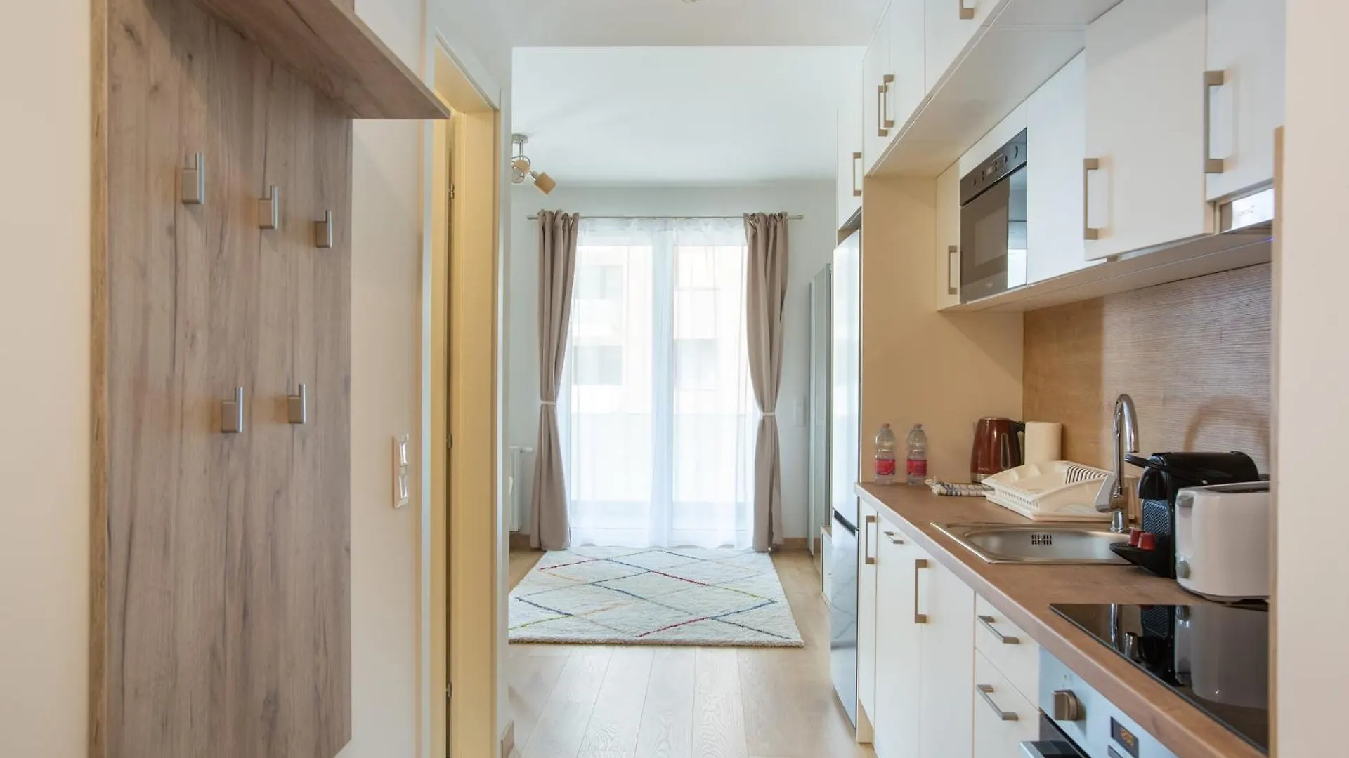 Corvin Cozy In The City Center Budapest Apartment