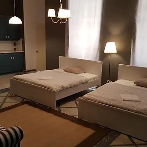 Premier Budapeşte