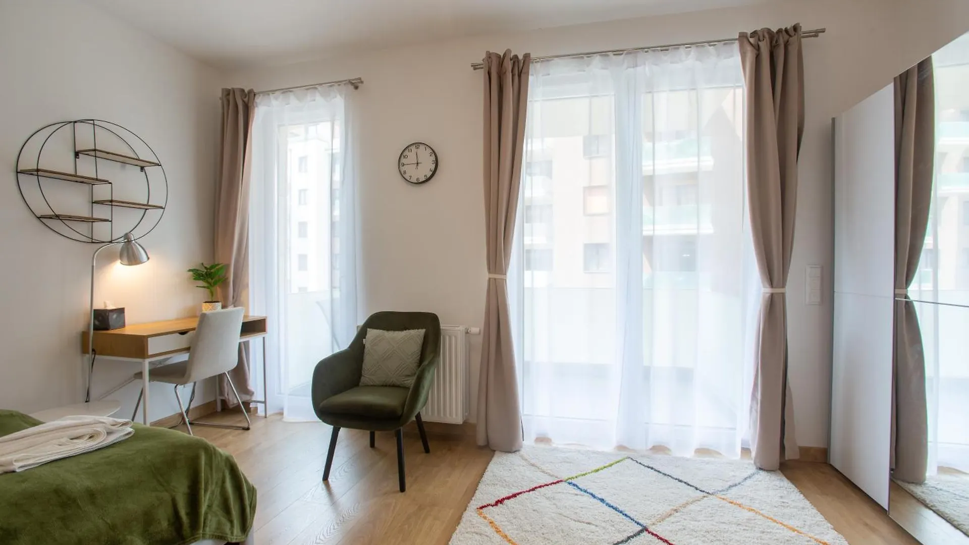 Corvin Cozy In The City Center Budapest